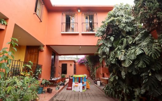 CASA EN VENTA EN MORELIA, COL. VISTA BELLA