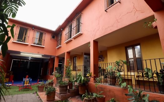 CASA EN VENTA EN MORELIA, COL. VISTA BELLA