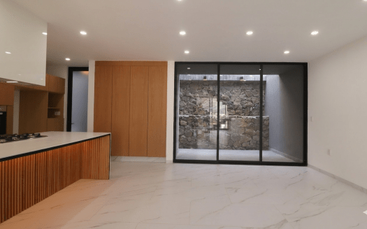 CASA EN VENTA EN MORELIA, FRACC. RÍO ALTOZANO