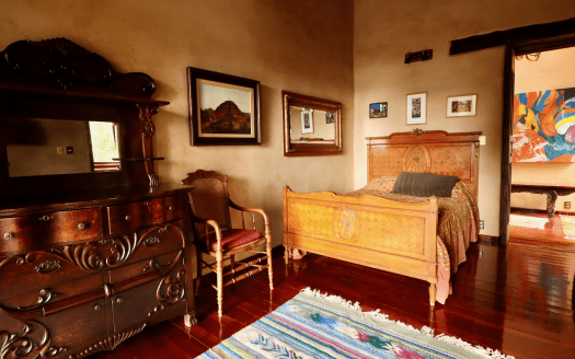 CASA EN VENTA EN ZIRAHUEN, MICHOACÁN.