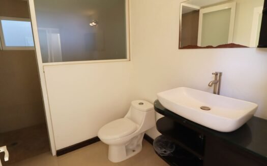CASA EN VENTA EN MORELIA, CLUB DE GOLF ALTOZANO