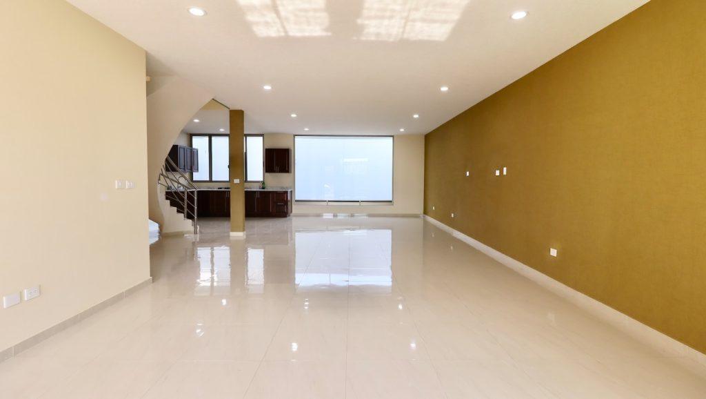 Casa en venta en Morelia, Fracc. Villas del Lago 4