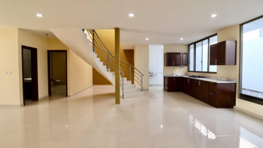 Casa en venta en Morelia, Fracc. Villas del Lago 7