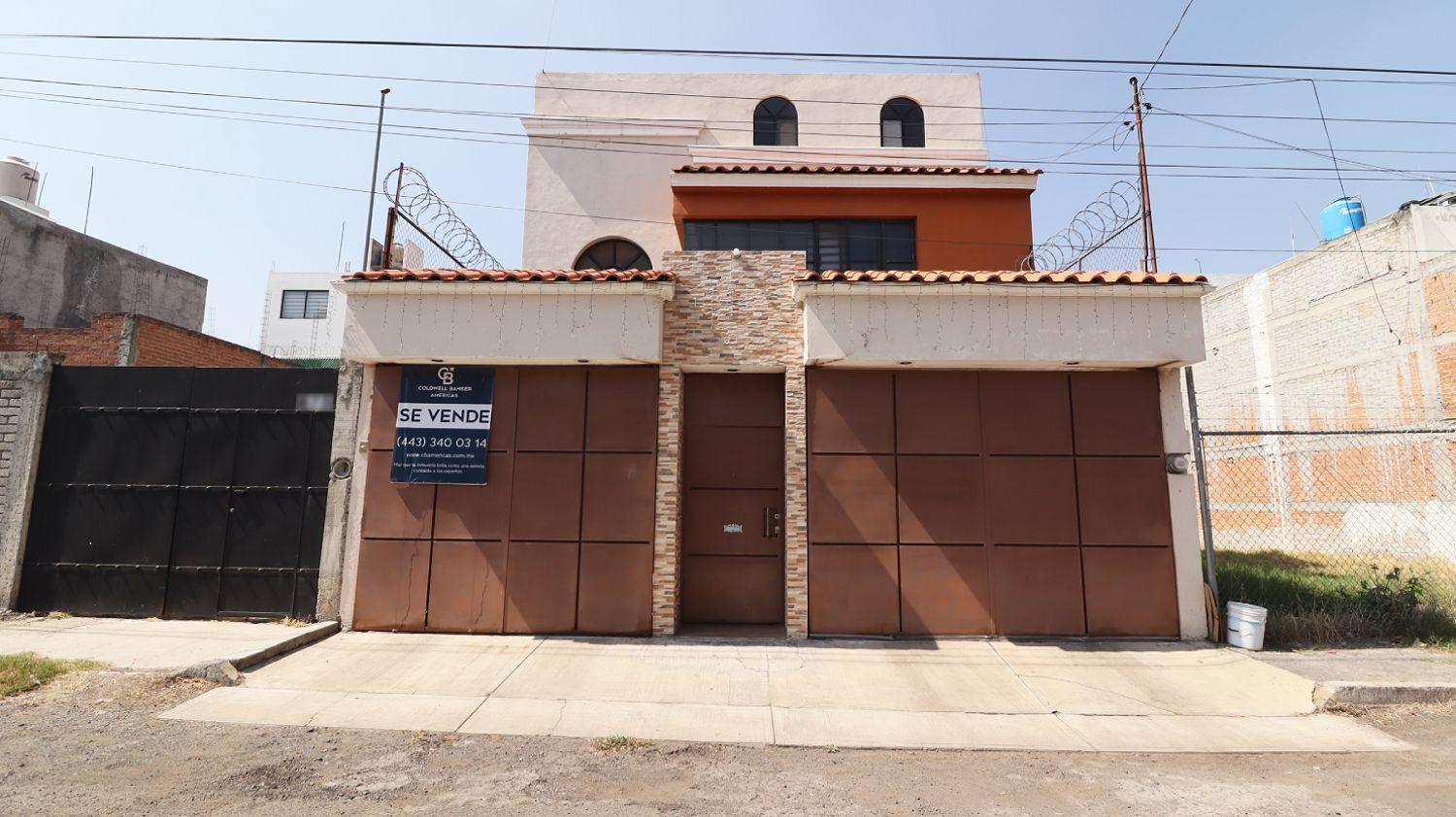 Casa en venta en Morelia, Lázaro Cárdenas 1