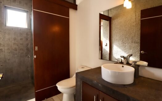 CASA EN VENTA EN MORELIA, LOMAS DE SANTA MARÍA