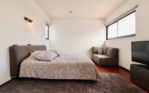 CASA EN VENTA EN MORELIA, LOMAS DE SANTA MARÍA