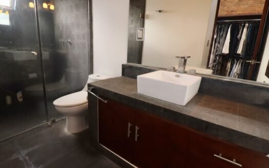CASA EN VENTA EN MORELIA, LOMAS DE SANTA MARÍA