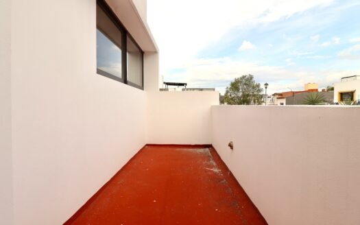 CASA EN VENTA EN MORELIA, LOMAS DE SANTA MARÍA