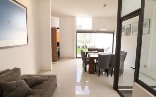 CASA EN VENTA EN MORELIA, LOMAS DE SANTA MARÍA