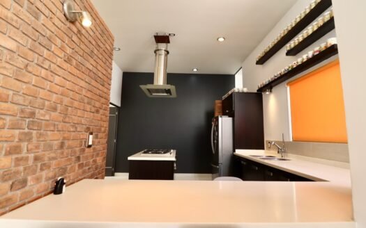 CASA EN VENTA EN MORELIA, LOMAS DE SANTA MARÍA