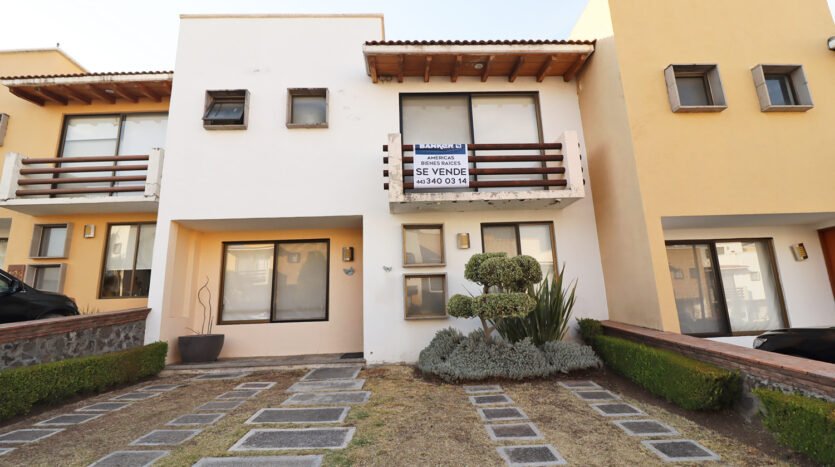 CASA EN VENTA EN MORELIA