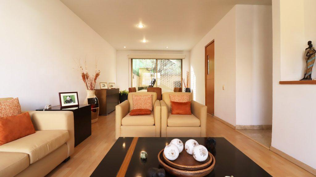 Casa en venta en Morelia, Privanza Monarca, Altozano 3