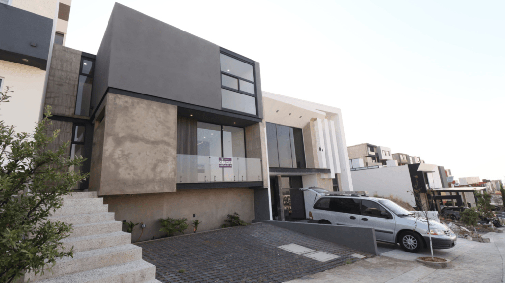 Casa en venta en Morelia, Río Altozano 23