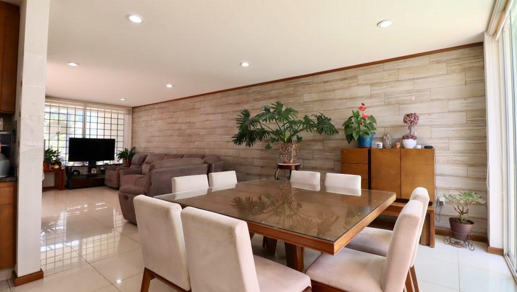 Casa en venta en Morelia, Sexto Retorno de los Alpes 3