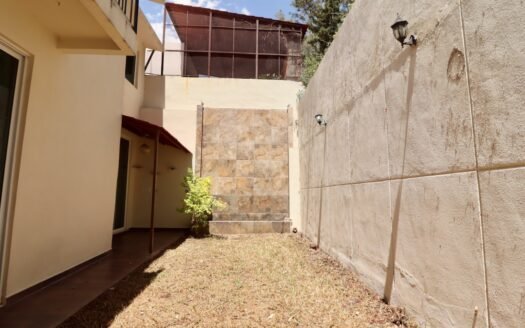 CASA EN VENTA EN MORELIA, FRAY ANTONIO DE SAN MIGUEL.