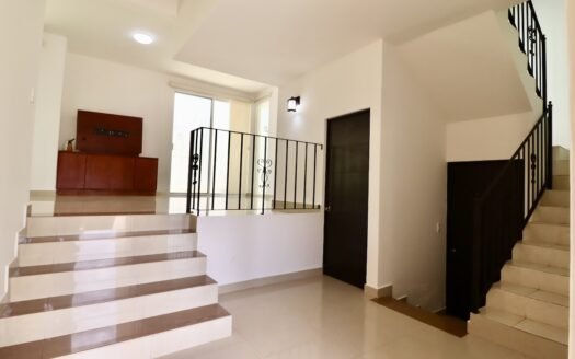 CASA EN VENTA EN MORELIA, FRAY ANTONIO DE SAN MIGUEL.