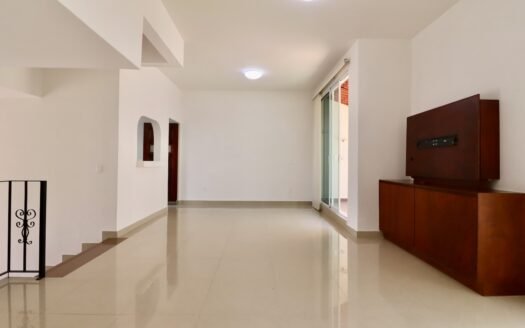 CASA EN VENTA EN MORELIA, FRAY ANTONIO DE SAN MIGUEL.