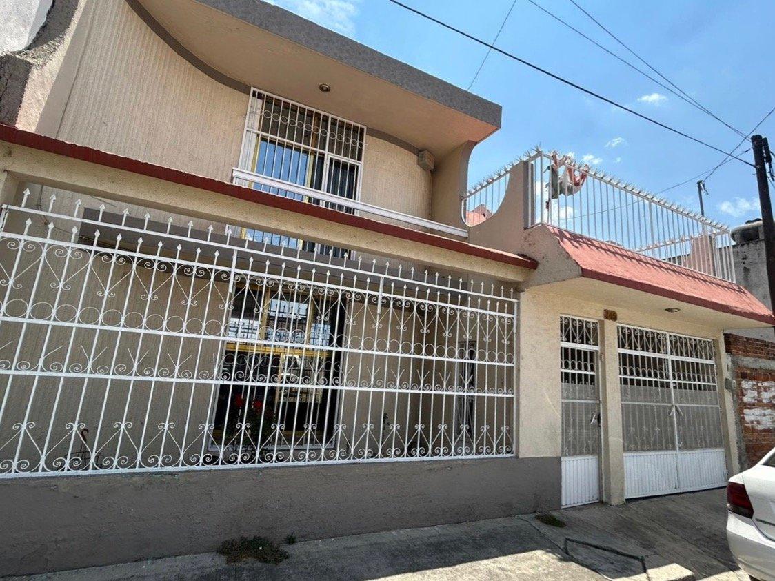 Casa-en-venta-en-Zacapu-Lomas-Jardin-1-1
