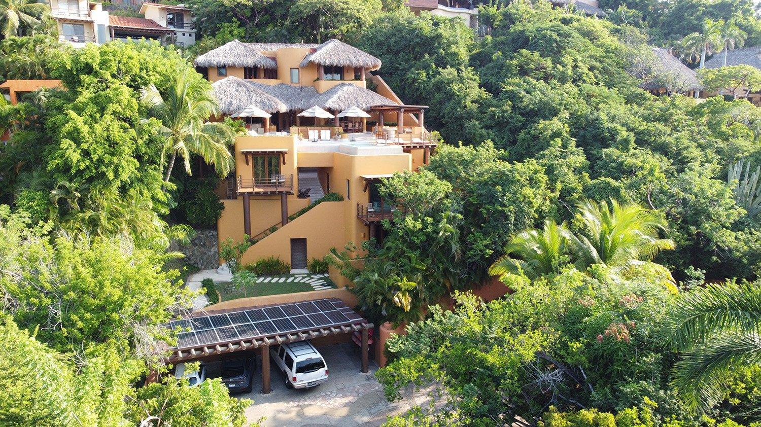 Casa-en-venta-en-Zihuatanejo-Ixtapa-1