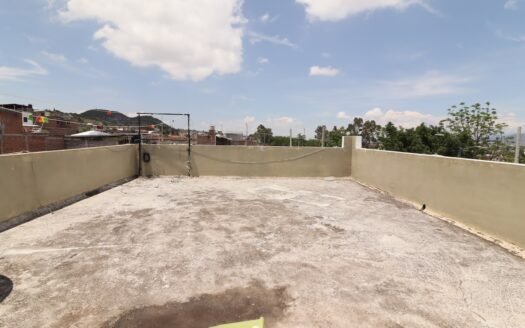 EDIFICIO EN VENTA EN MORELIA, ZONA ESTADIO, COL. RICARDO FLORES MAGÓN.