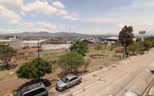 EDIFICIO EN VENTA EN MORELIA, ZONA ESTADIO, COL. RICARDO FLORES MAGÓN.