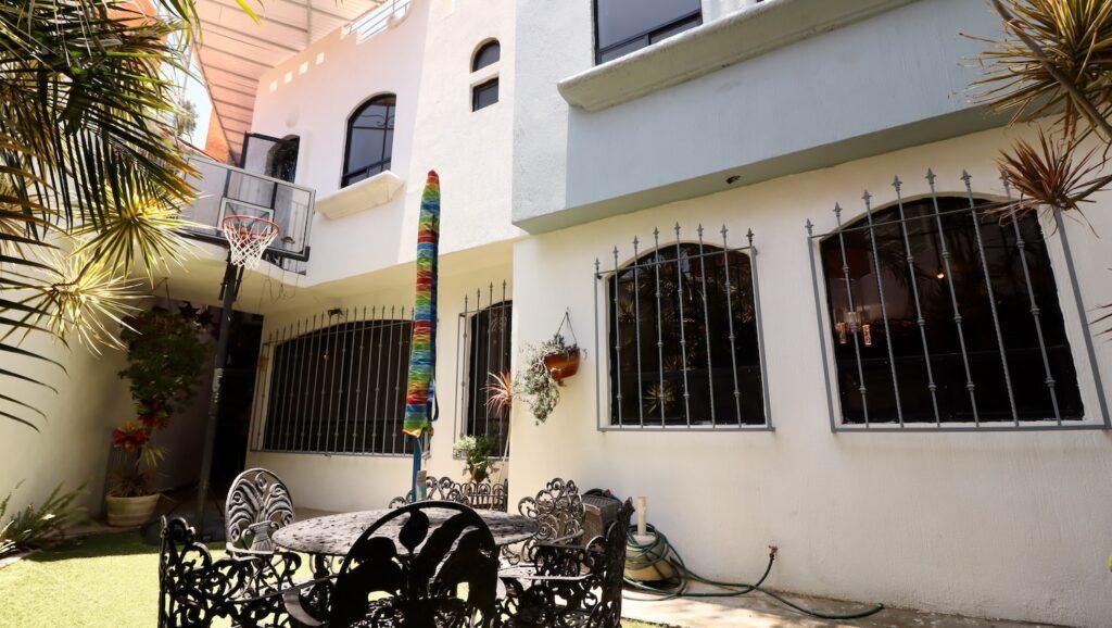 Casa en venta en Morelia, Camelinas 15