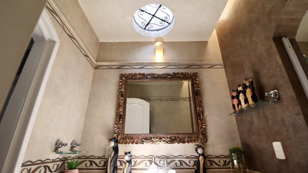 Casa en venta en Morelia, Camelinas 22