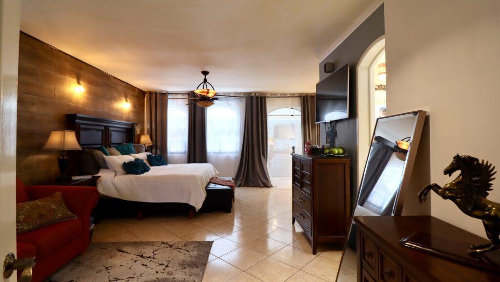 Casa en venta en Morelia, Camelinas 25