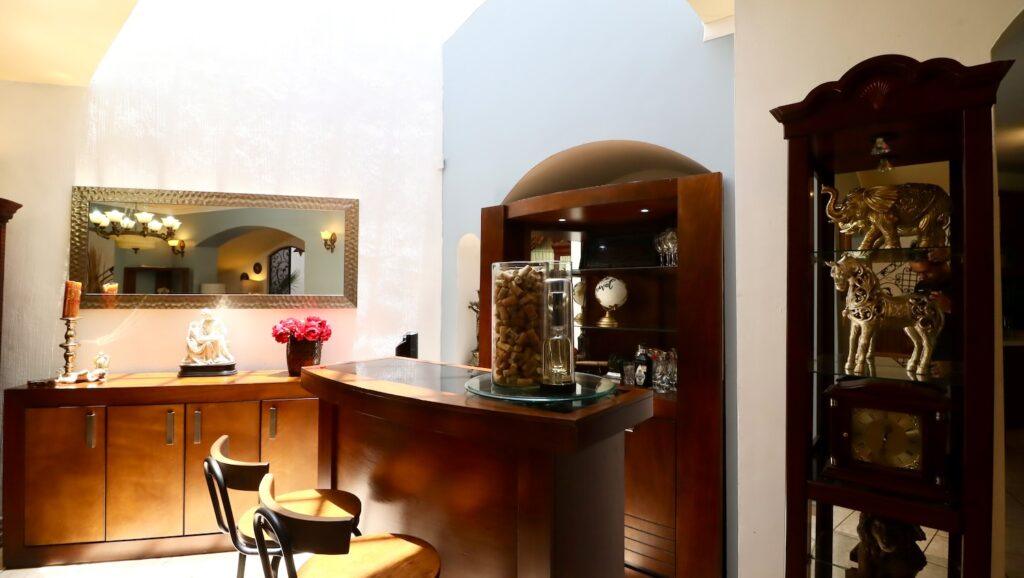 Casa en venta en Morelia, Camelinas 8