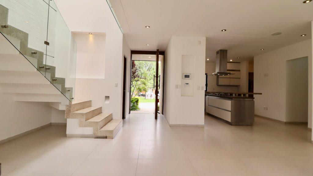 Casa en venta en Morelia, Fracc. Jardínes de Altozano 42