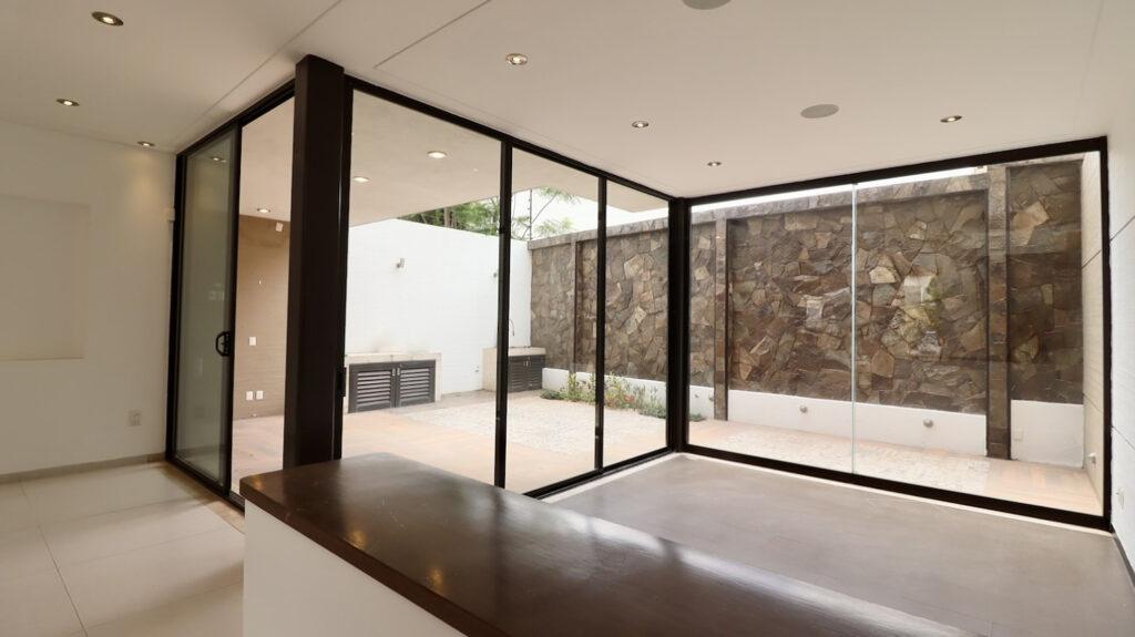 Casa en venta en Morelia, Fracc. Jardínes de Altozano 9