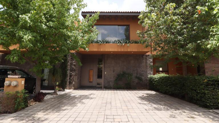 CASA EN VENTA EN MORELIA