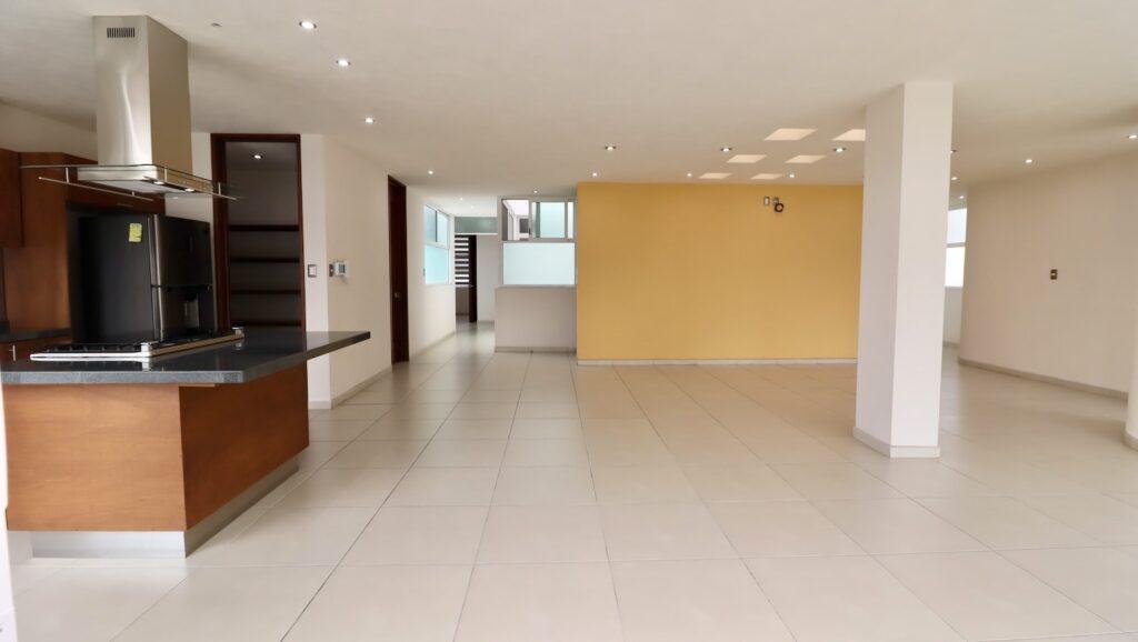 Departamento en venta en Morelia, Camelinas 16