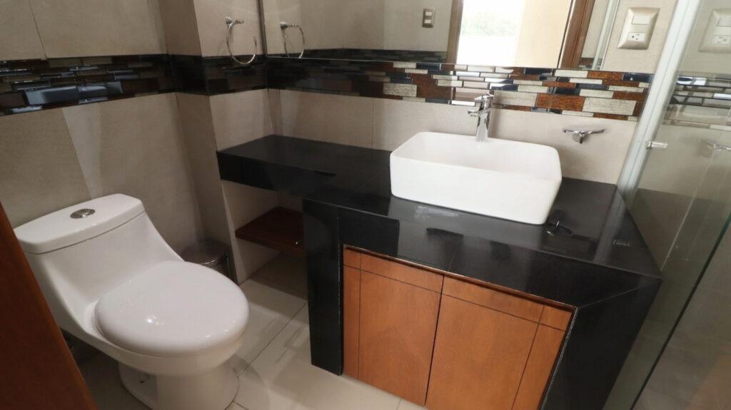 Departamento en venta en Morelia, Camelinas 27