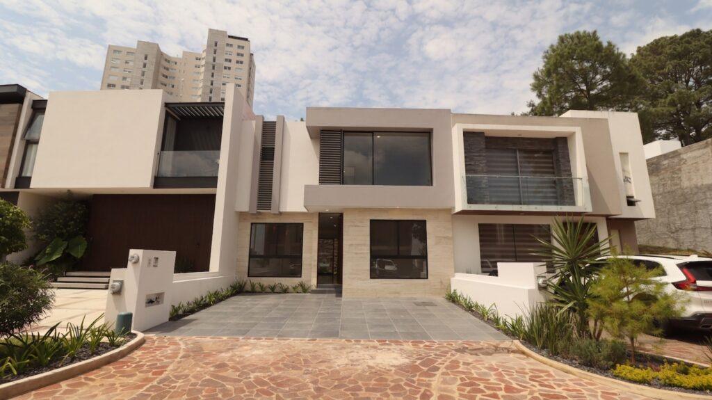 CASA EN VENTA EN MORELIA