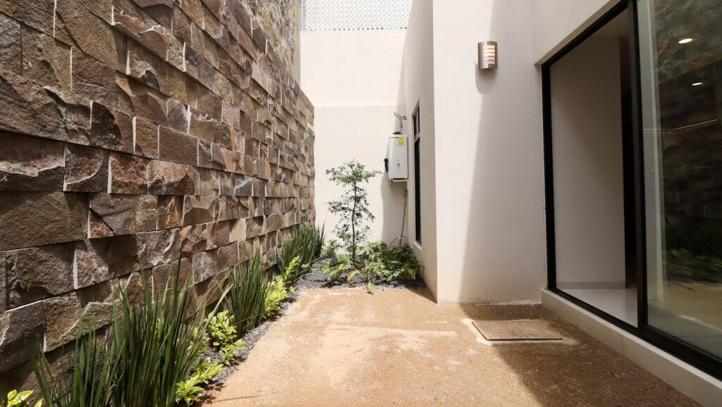 Casa en venta en Morelia, Paseo de los Mirlos 16