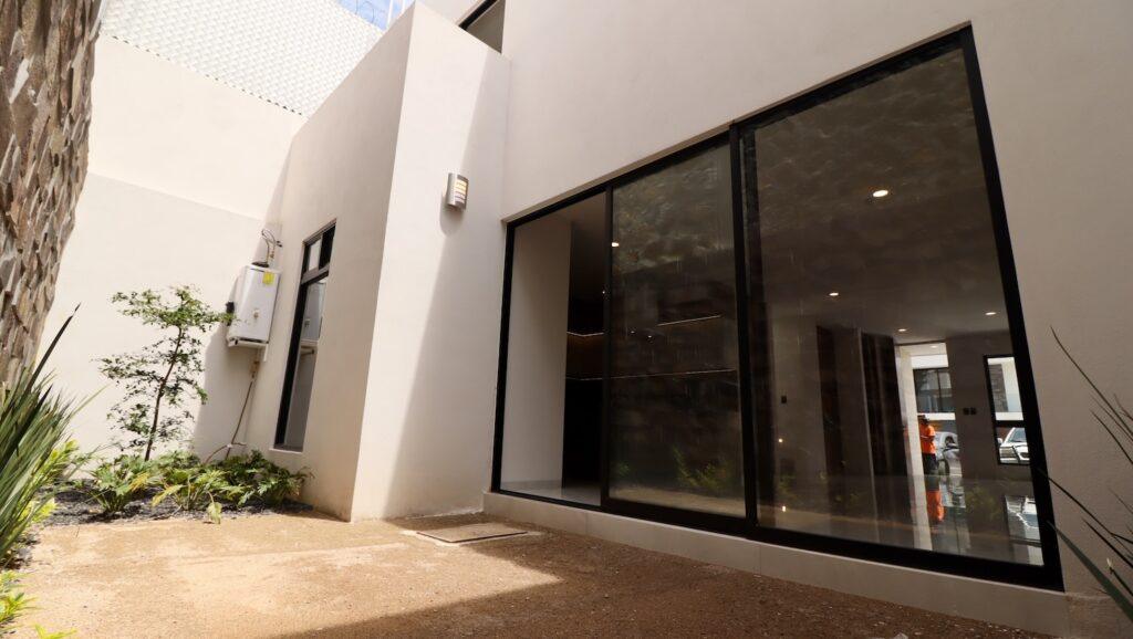 Casa en venta en Morelia, Paseo de los Mirlos 17