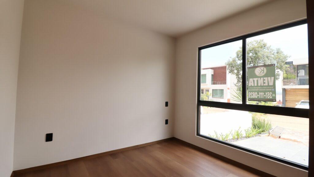 Casa en venta en Morelia, Paseo de los Mirlos 5