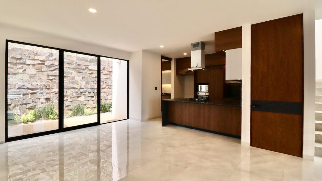 Casa en venta en Morelia, Paseo de los Mirlos 9