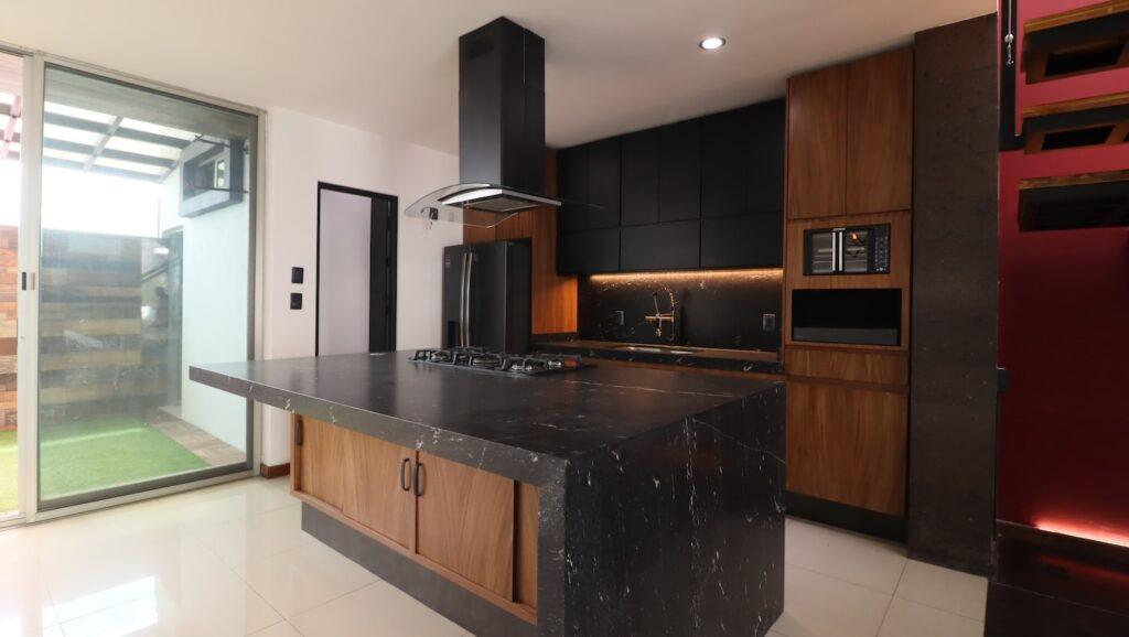 Casa en venta en Morelia, Vistas Altozano 7