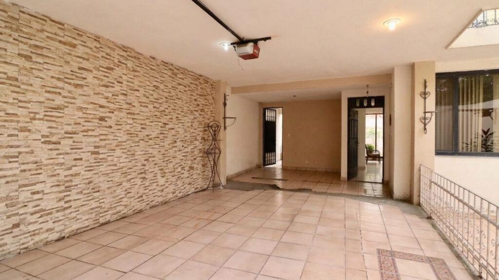 Casa en venta en Morelia, Fray Antonio de San Miguel 30